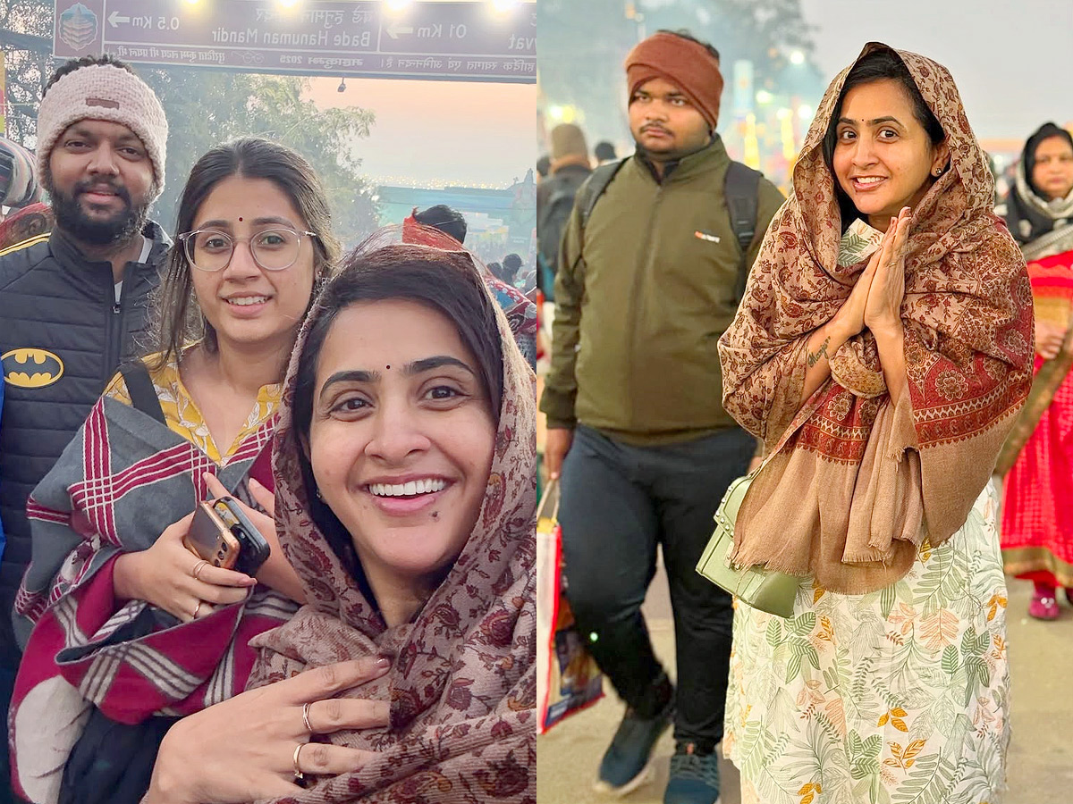 Anchor Lasya Manjunath take holy dip at the Mahakumbh 2025 Photos1