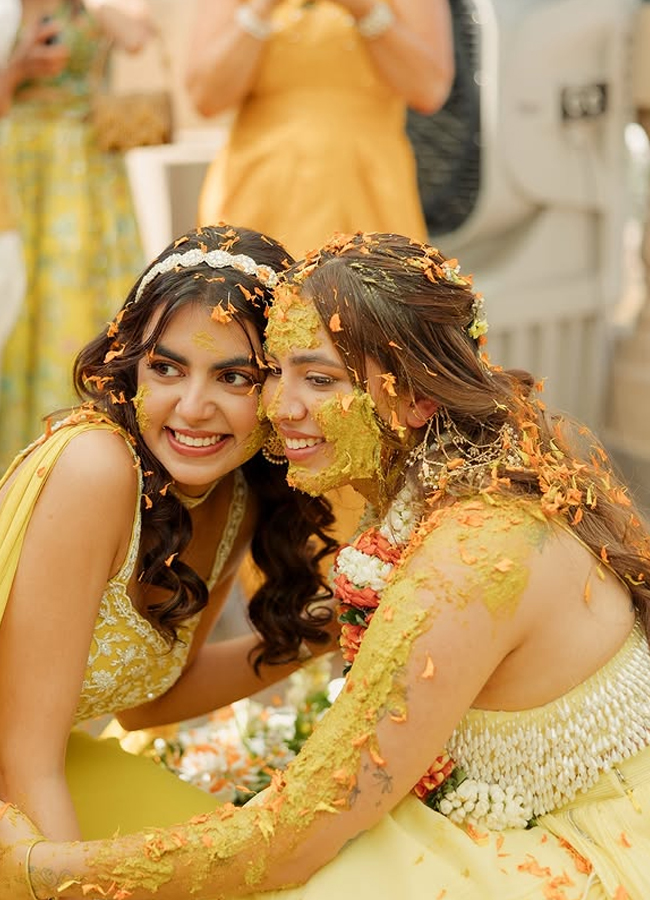 Anurag Kashyap's daughter Haldi celebrations5
