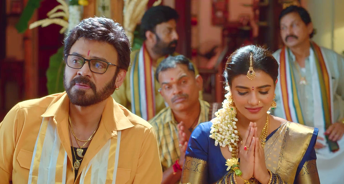 Venkatesh Sankranthiki Vasthunnam Movie HD Stills Photos Goes Viral29