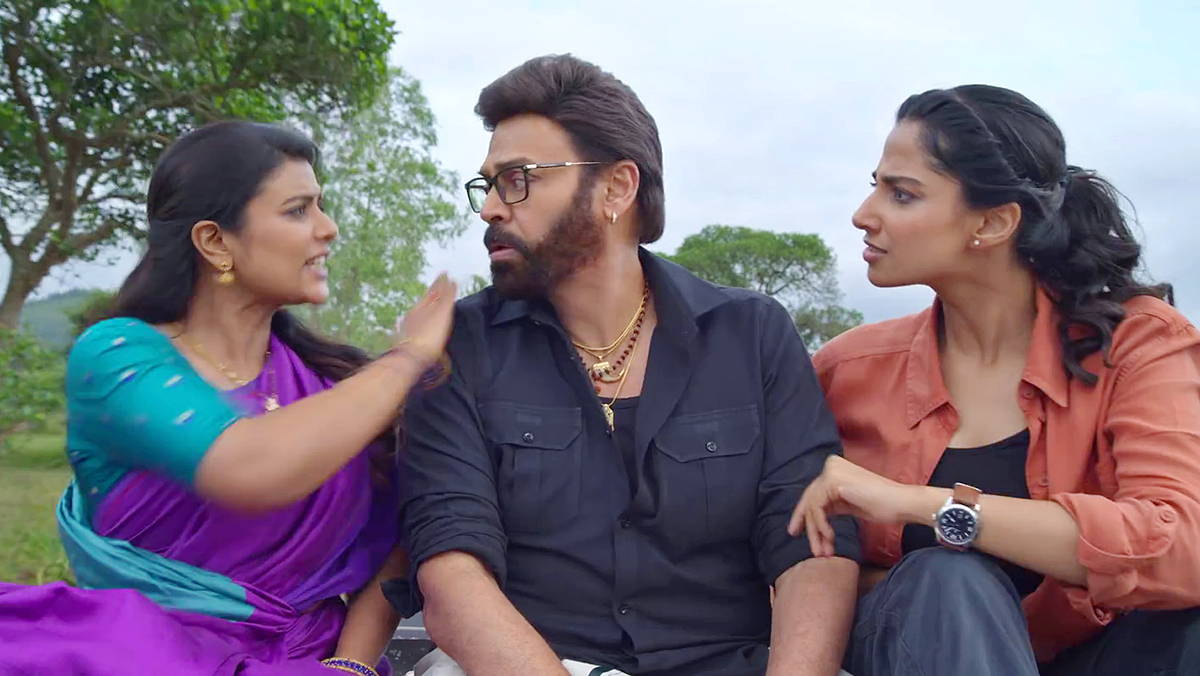 Venkatesh Sankranthiki Vasthunnam Movie HD Stills Photos Goes Viral3