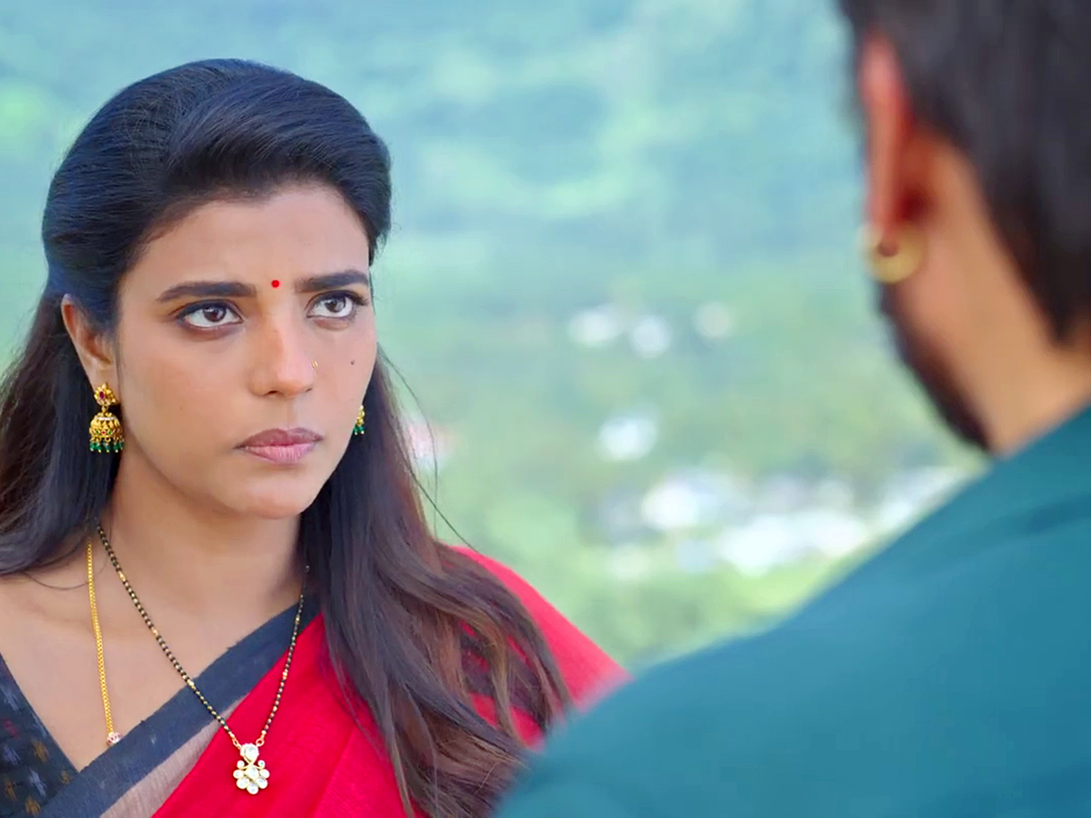 Venkatesh Sankranthiki Vasthunnam Movie HD Stills Photos Goes Viral41