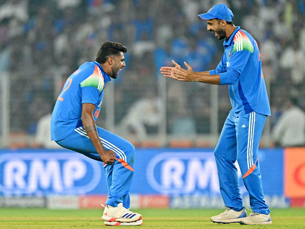 India beat England by 142 runs to win series 3-0 in Ahmedabad Photos8
