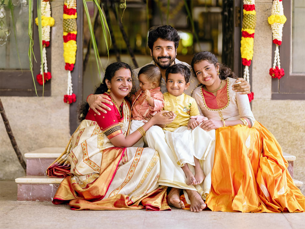 Actor Sivakarthikeyan unseen and rare photos1