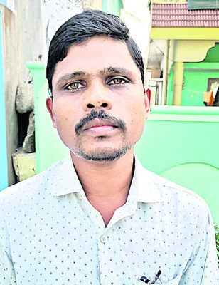కొత్త ‘మోడల్’తో బడికి మూత 1