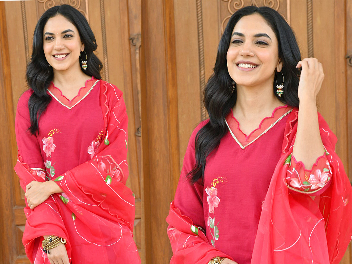 Actress Ritu Varma About Mazaka Movie Details Photos1