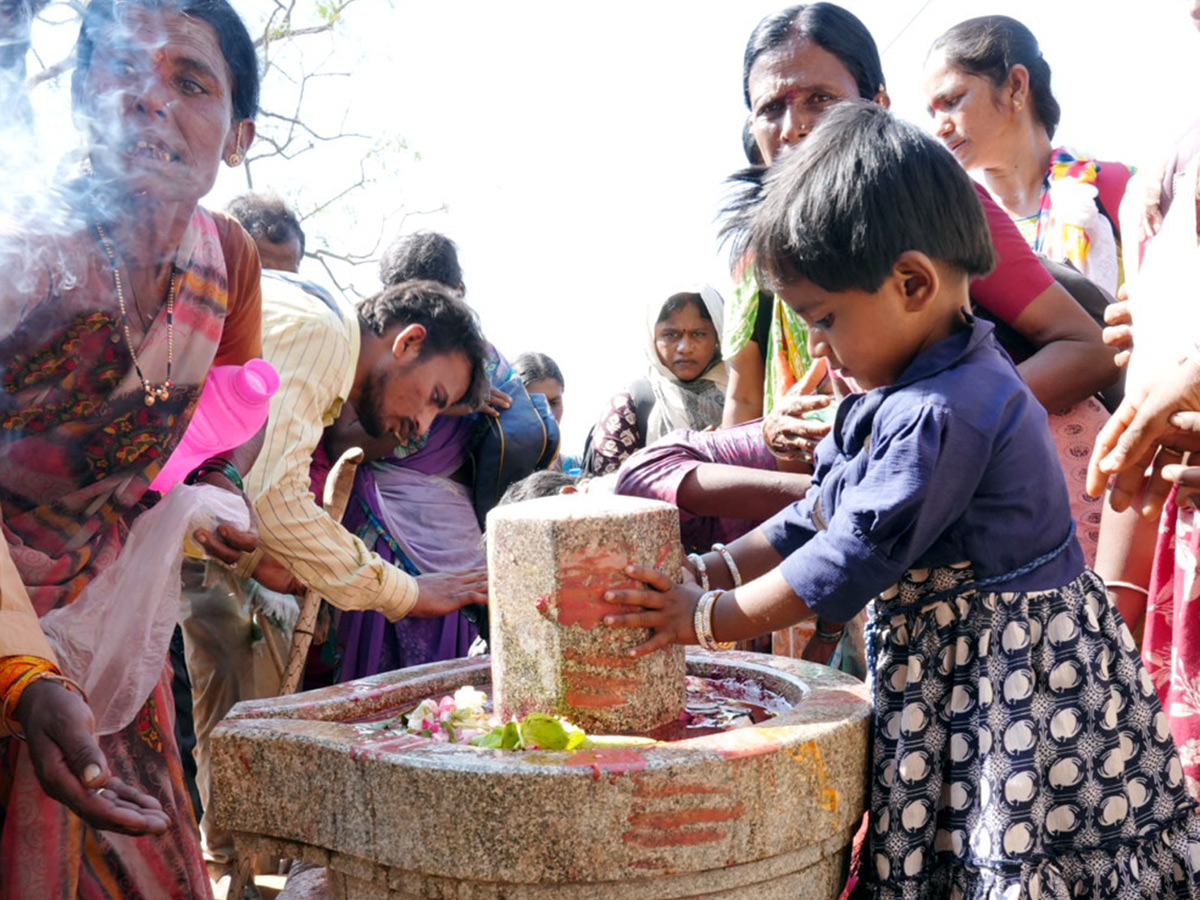 maha shivaratri 2025 celebrations at srisailam photos9