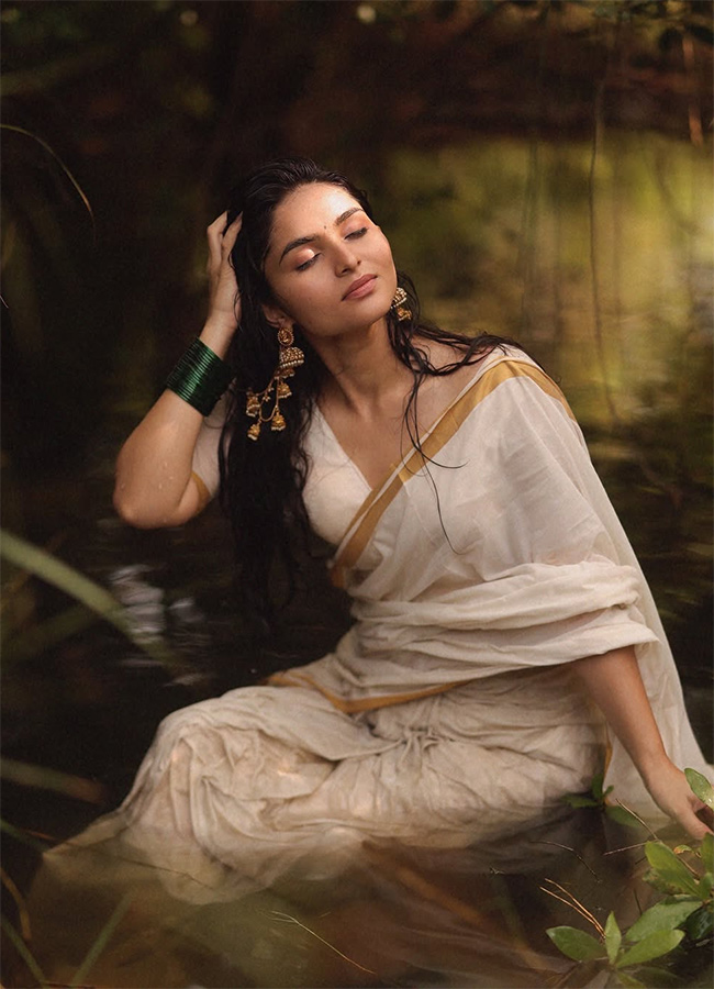 Dragon Movie Actress Kayadu Lohar Full Details17