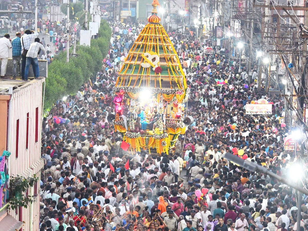 Bejawada Durga Malleswara Swamy Rathotsavam Photos1