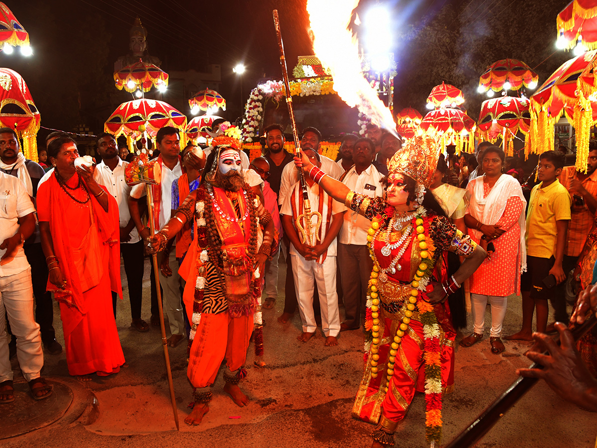 Cheruvugattu Jadala Parvathi Ramalingeswara Swamy Gramotsavam2