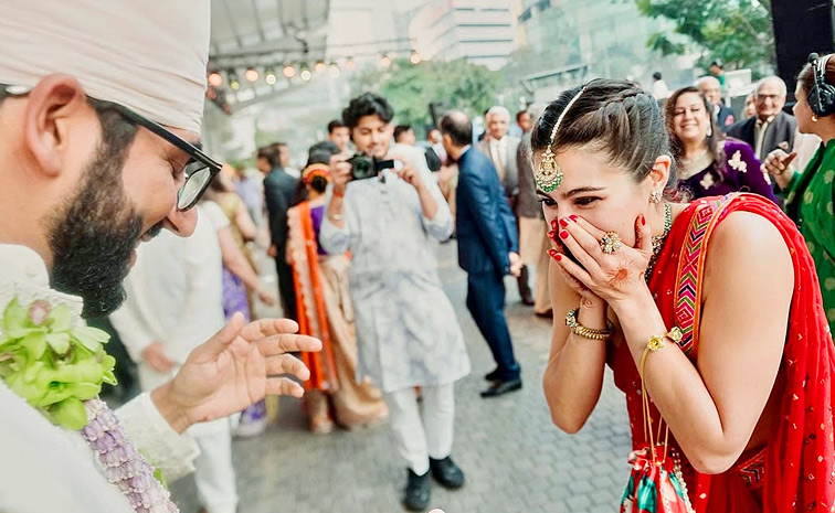 Sara Ali Khan Enjoys Friends Wedding, Shares Adorable Moments With Family Photos8