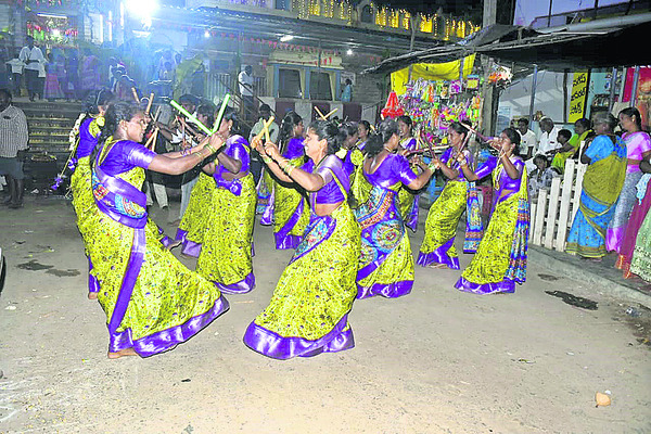 కమనీయం.. కడు రమణీయం! 5