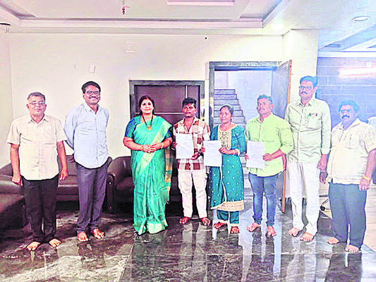 బాధ్యతగా విధులు  నిర్వహించండి 1