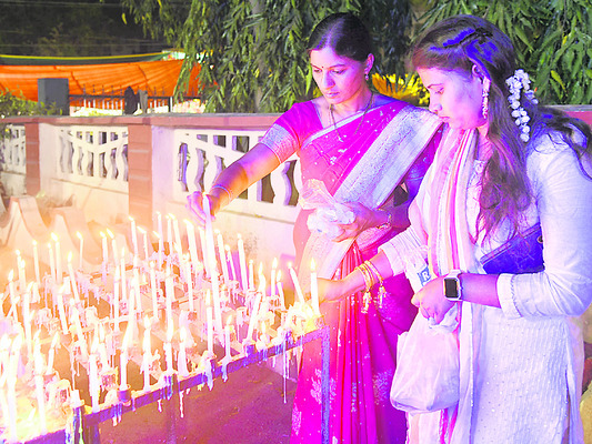 కనుల పండువగా2