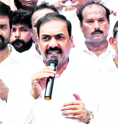 నమ్మక ద్రోహంపై... గర్జన గళమై.. 2