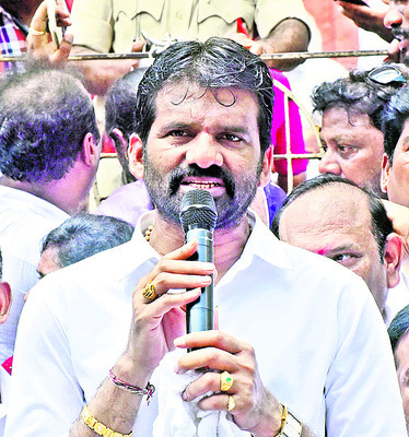 నమ్మక ద్రోహంపై... గర్జన గళమై.. 3