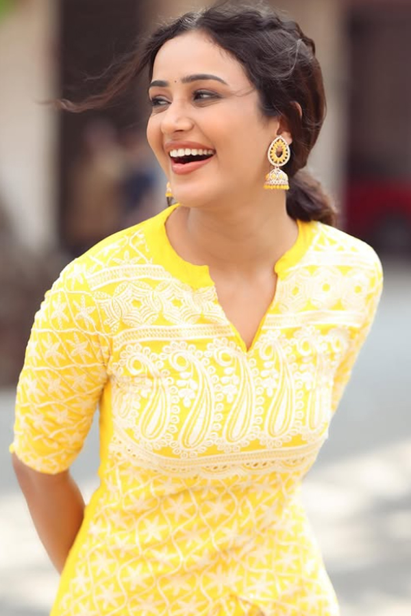 Anaira Gupta Fashion With Beauty photos 11