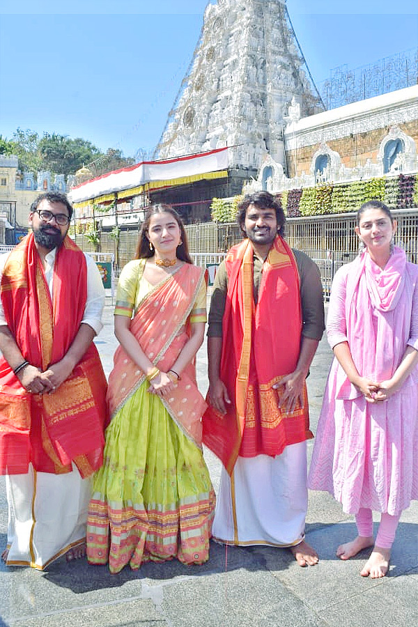 Dilruba movie hero Kiran Abbavaram, Ruxar Dhillon in Tirumala 6