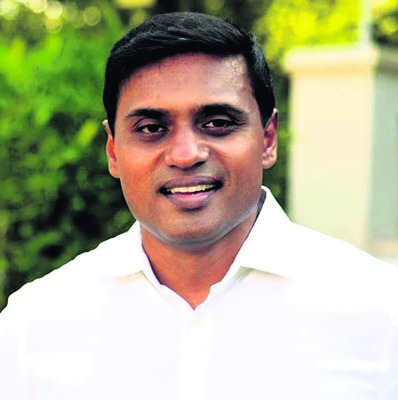 కూటమి కక్ష.. విద్యార్థులకు శిక్ష 1
