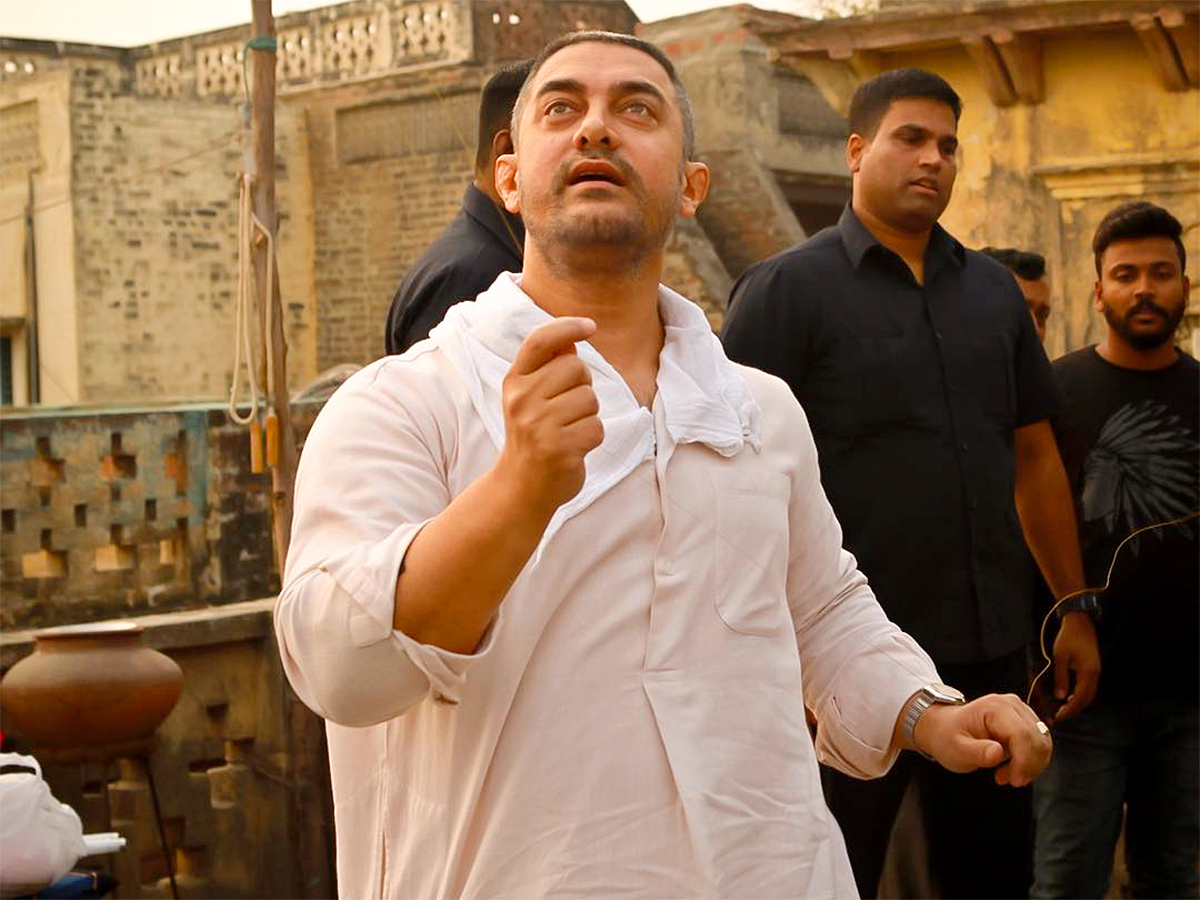Aamir Khan Confirms Relationship With Gauri 8