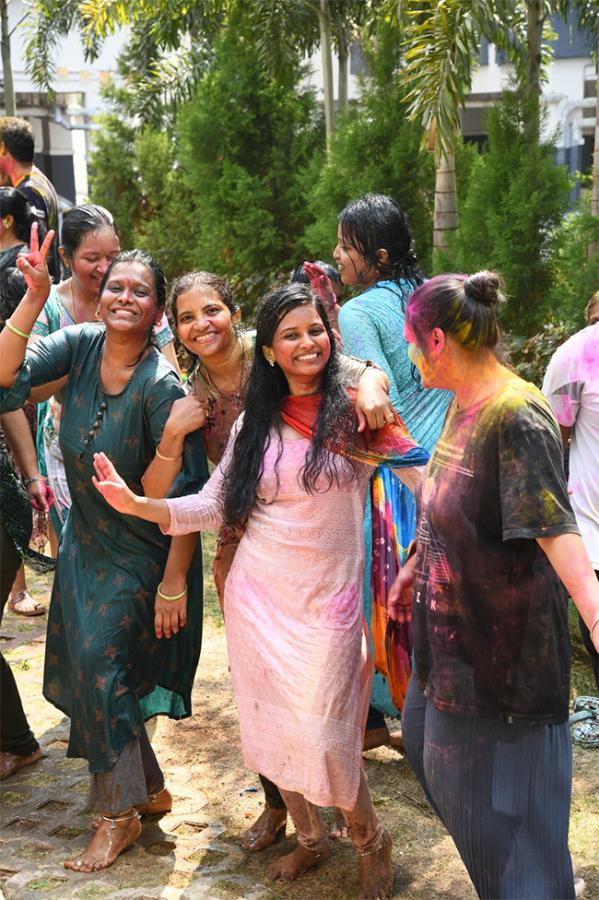 holi celebrations hyderabad7