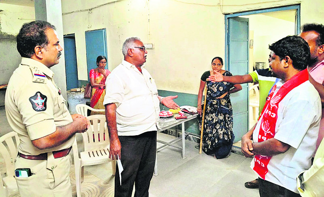 విషద్రావణం తాగి విద్యార్థిని ఆత్మహత్య 1