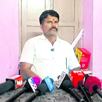 కోర్టుకు వెళ్లామని ఇబ్బంది 1