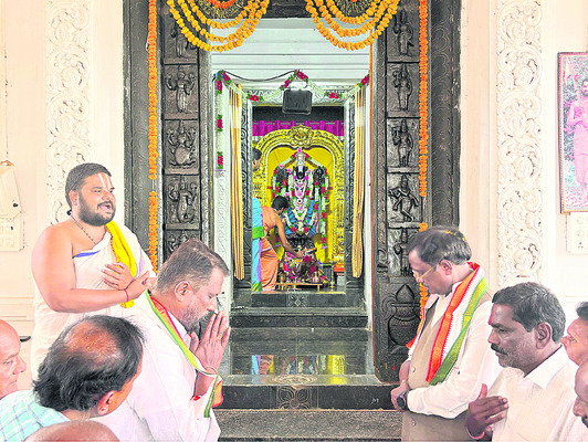 ప్రజలు సుభిక్షంగా ఉండాలి 2