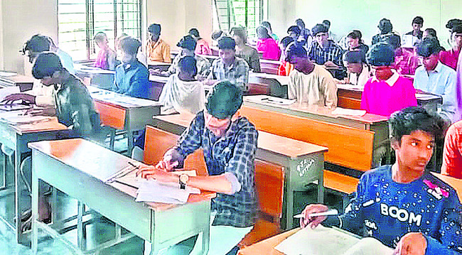 ఓపెన్ స్కూల్.. పరీక్షలకు సన్నద్ధం 1