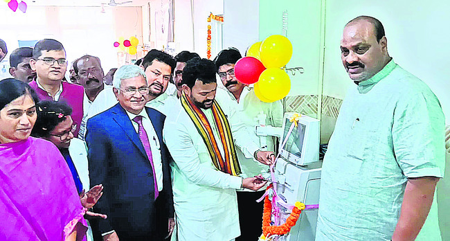 రెవెన్యూ అసోసియేషన్‌ సేవలు ప్రశంసనీయం 
1