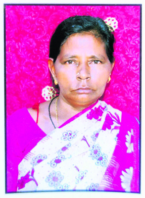 రైలు ఢీకొని గుర్తుతెలియని వ్యక్తి మృతి
1