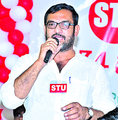 ఇచ్చేది పదుల్లో.. ఖర్చు వందల్లో4