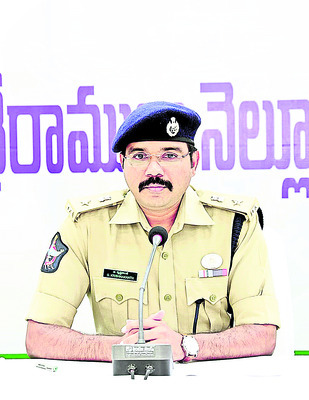నెలరోజులు.. రూ.5 కోట్లు 1
