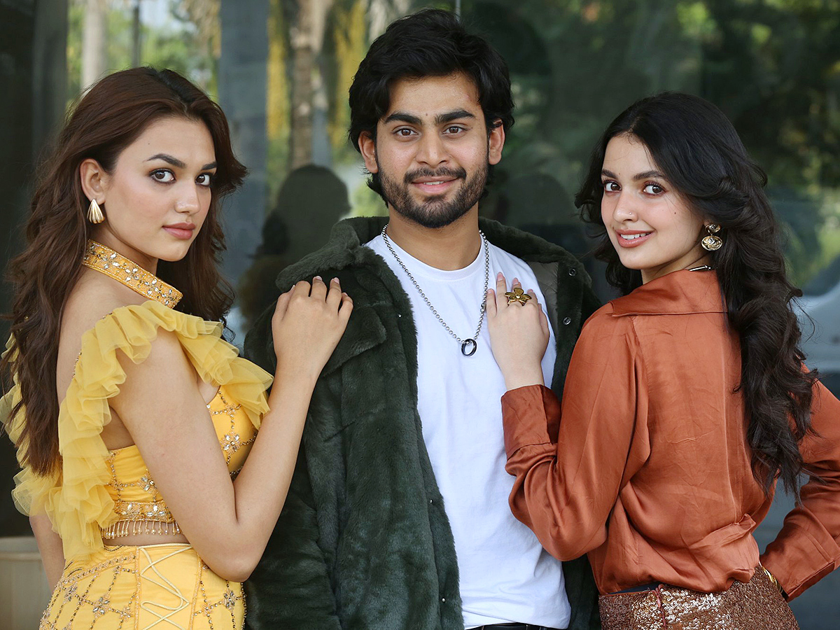 Kiss Kiss Kissik Movie Trailer launch Photos6