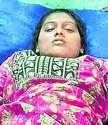 వివాహిత అనుమానాస్పద మృతిపై కేసు 1