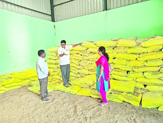 నేడు గోదావరి  జలాల పునరుద్ధరణ2