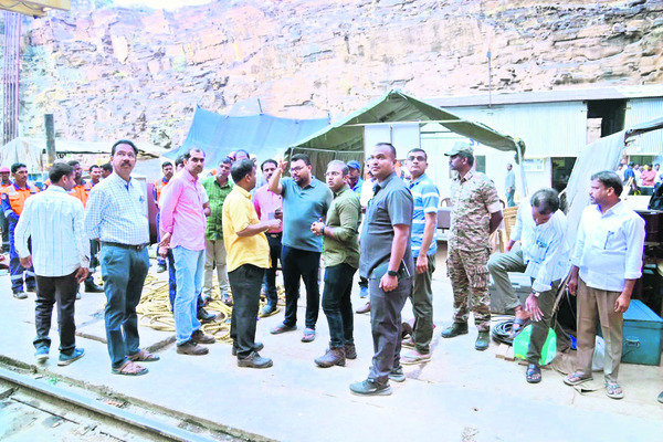 చివరి అంకానికి.. 1