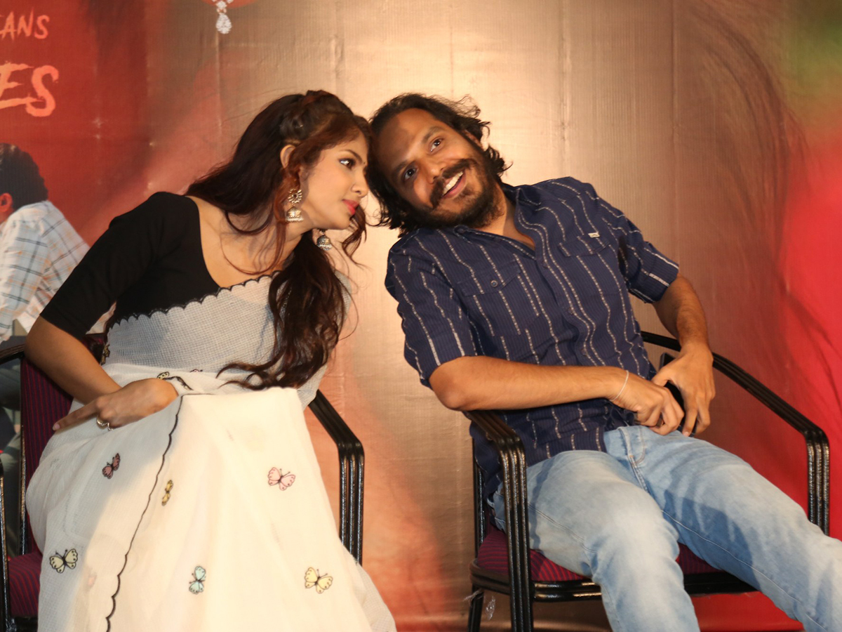 RGV Saree Movie Trailer launch Pics7