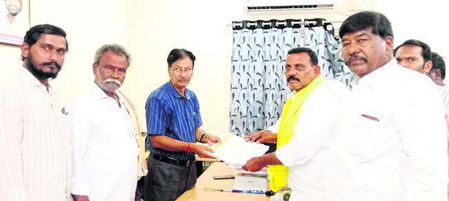 జాతీయ డ్రైవర్ల కమిషన్ ఏర్పాటు చేయాలి 1
