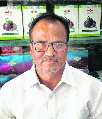 టీ హోటల్‌లో పేలిన గ్యాస్‌ సిలిండర్‌ 2