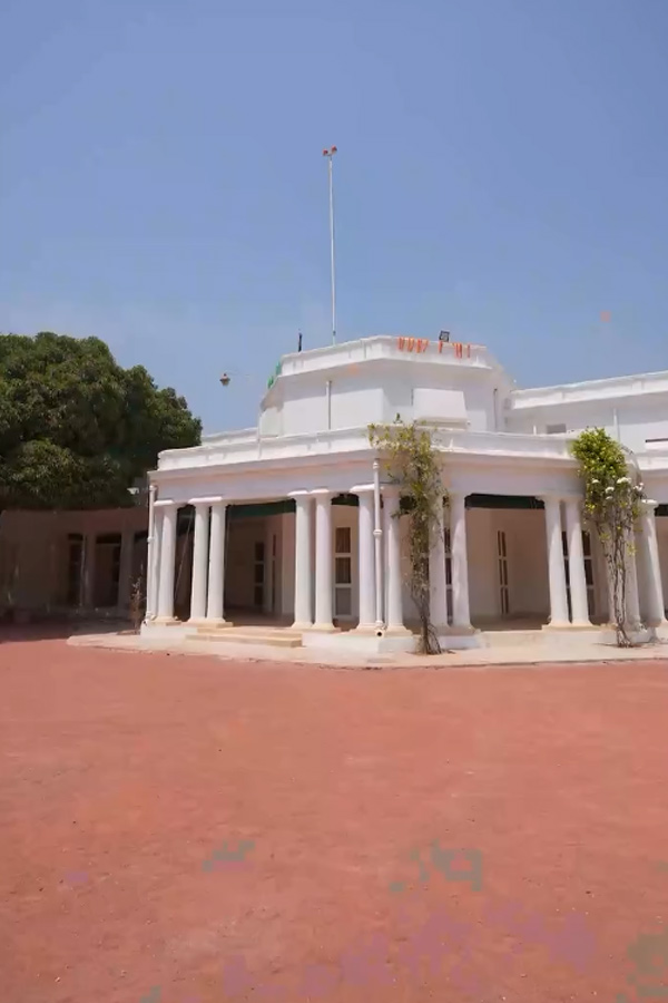 Anchor Lasya Manjunath posted on Instagram About her visit to Rashtrapati Nilayam Photos14