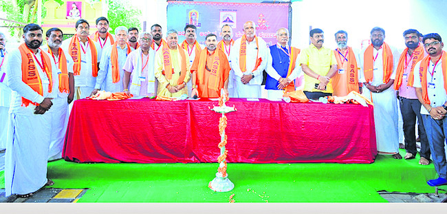 నాటక కళను బతికించుకోవాలి 4