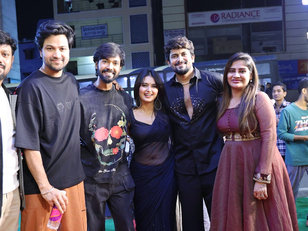 Actor VJ Sunny Grand Launch of Amrutham Adda hotel hyderabad10