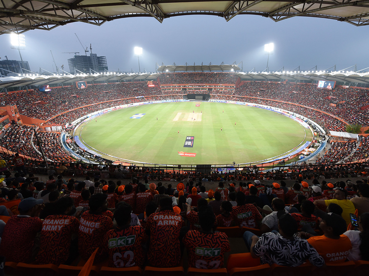 Hero Venkatesh SRH  Match in Hyderabad8