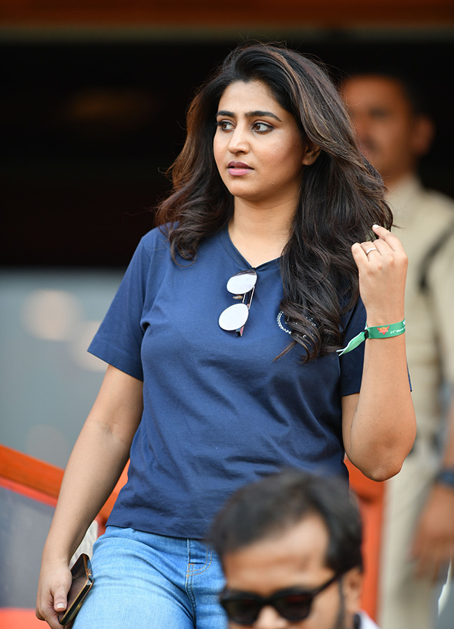 SRH VS RR Match in Uppal Stadium Hyderabad Photos4