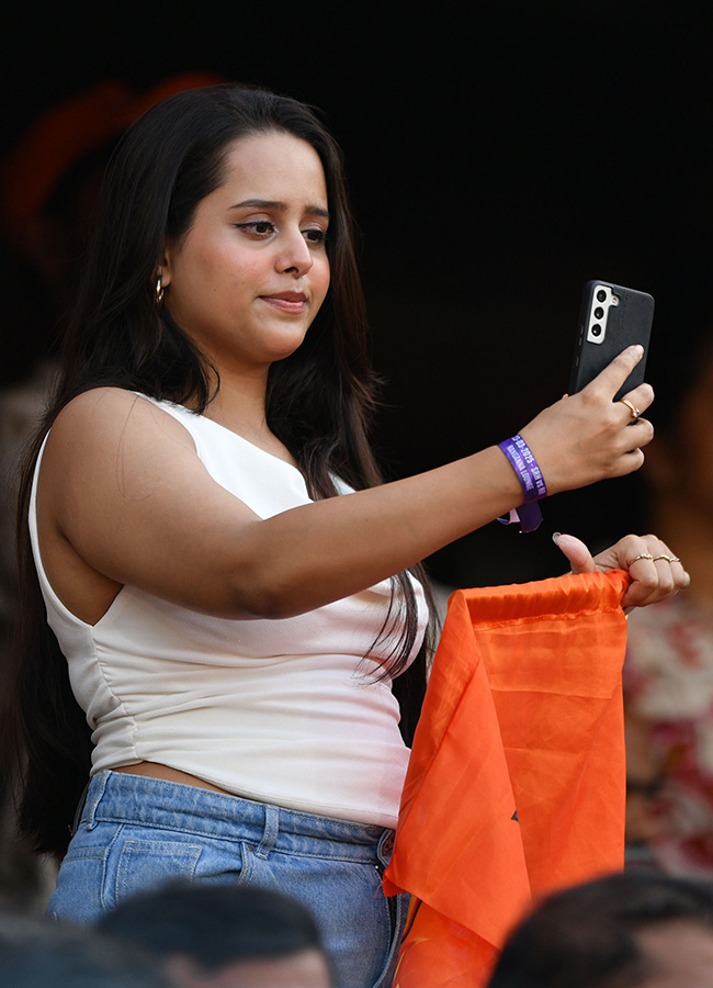SRH VS RR Match in Uppal Stadium Hyderabad Photos5