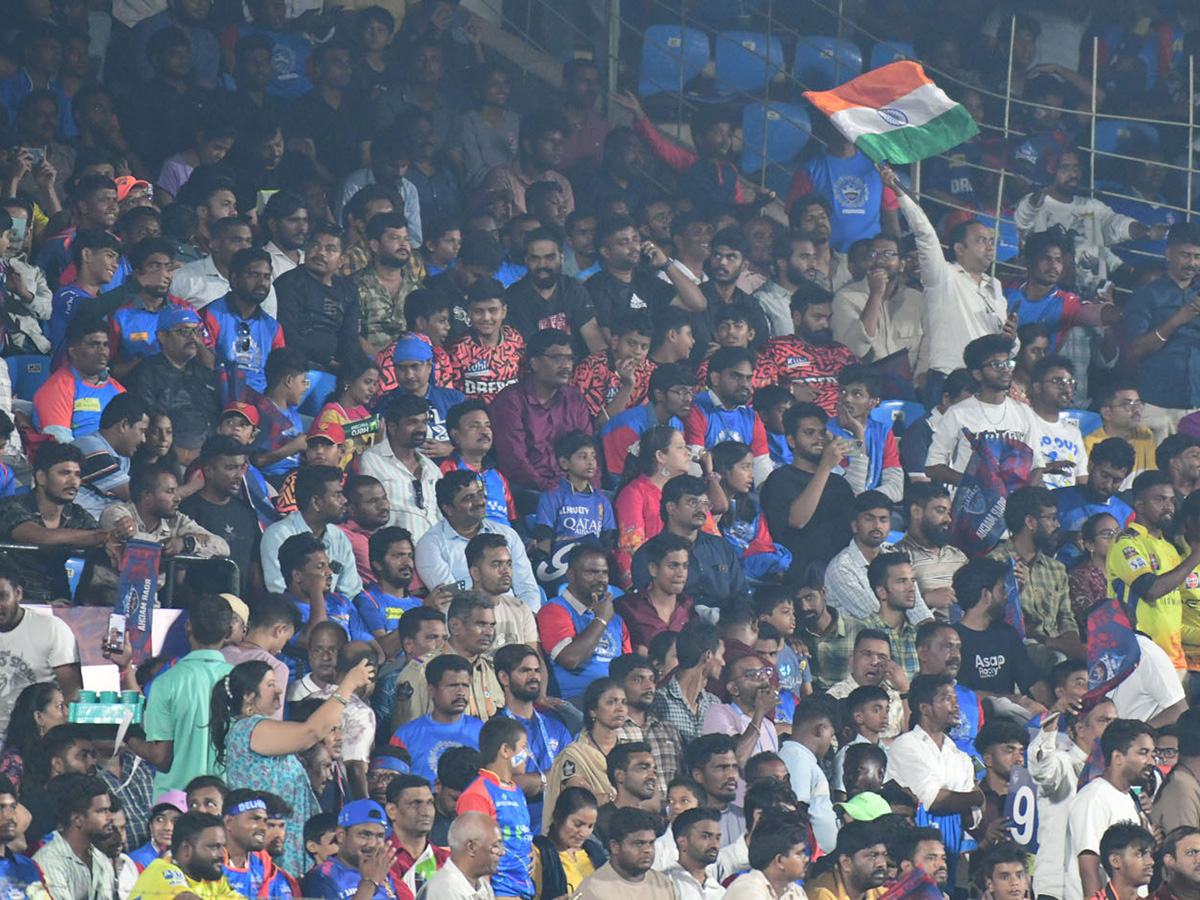DCvsLsg : IPL 2025 Matches in Visakhapatnam11