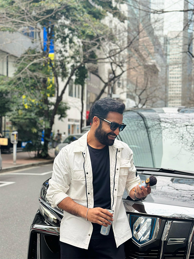 Jr NTR Flies to Japan ahead of  Devara: Part 1 Release, See Photos3
