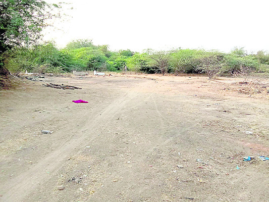 వసతుల్లేని శ్మశానవాటికలు4