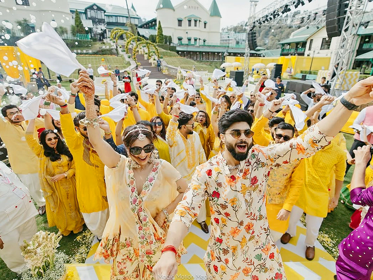 Rishabh Pants sister Haldi ceremony.. Photos go viral4