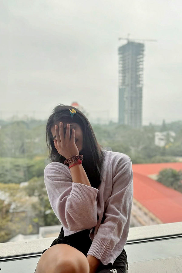 Team India womens cricketer Shreyanka Patil Funniest Post On Social Media Photos10